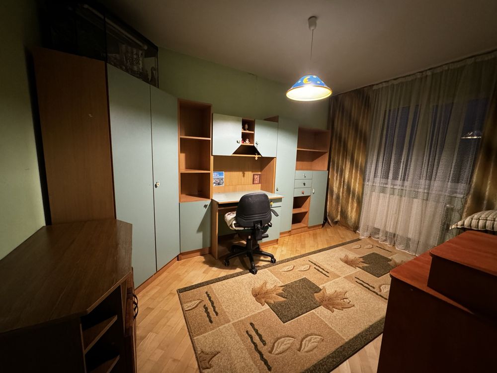 3-Room Furnished Apartment in Yavoriv with Full Amenities