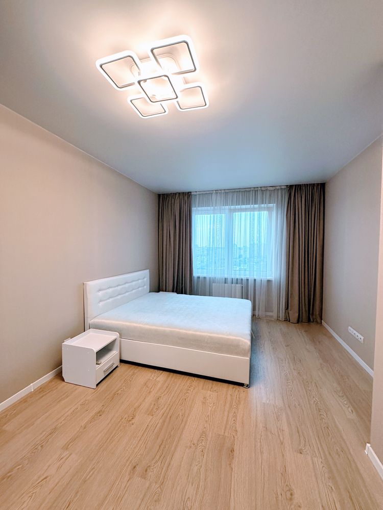 1-bedroom apartment near Osokorky Metro, Boris Gmyri Street 20