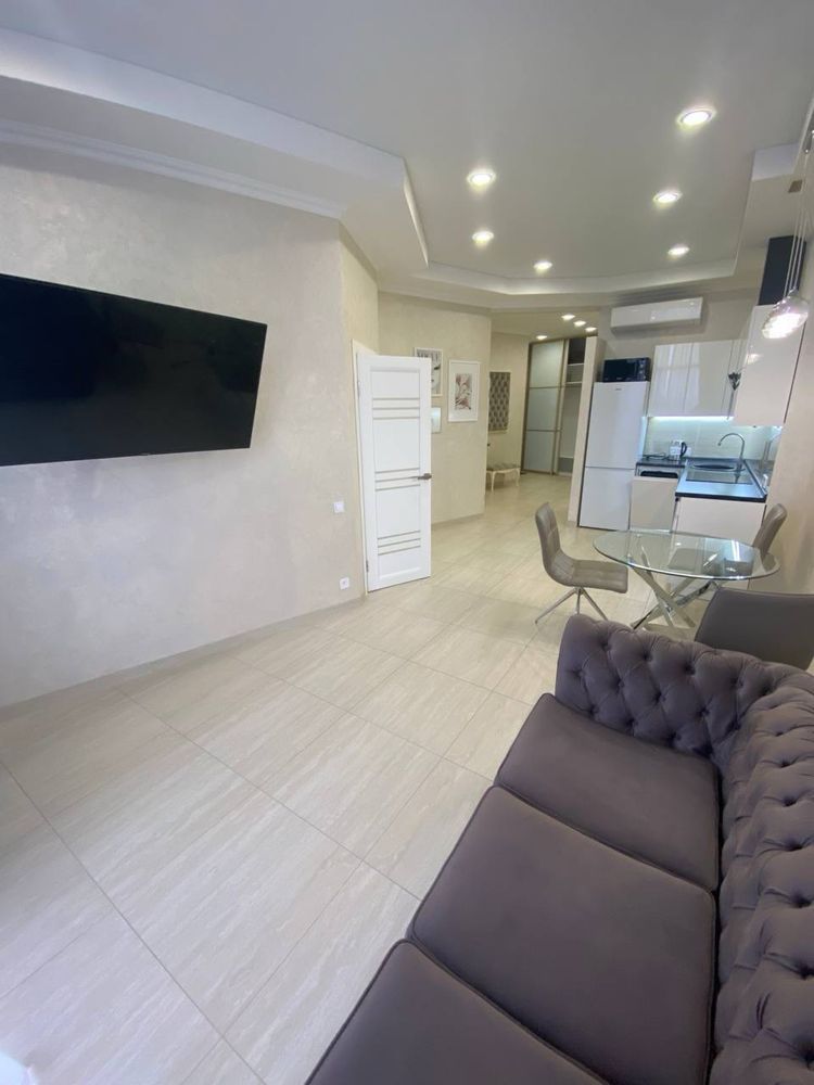 Modern 56m² Apartment with Pool in Comfort City