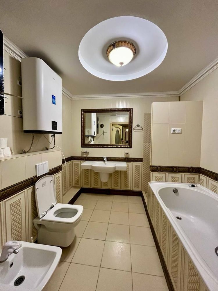 Spacious 150 sq m apartment-house with designer interior and multiple amenities