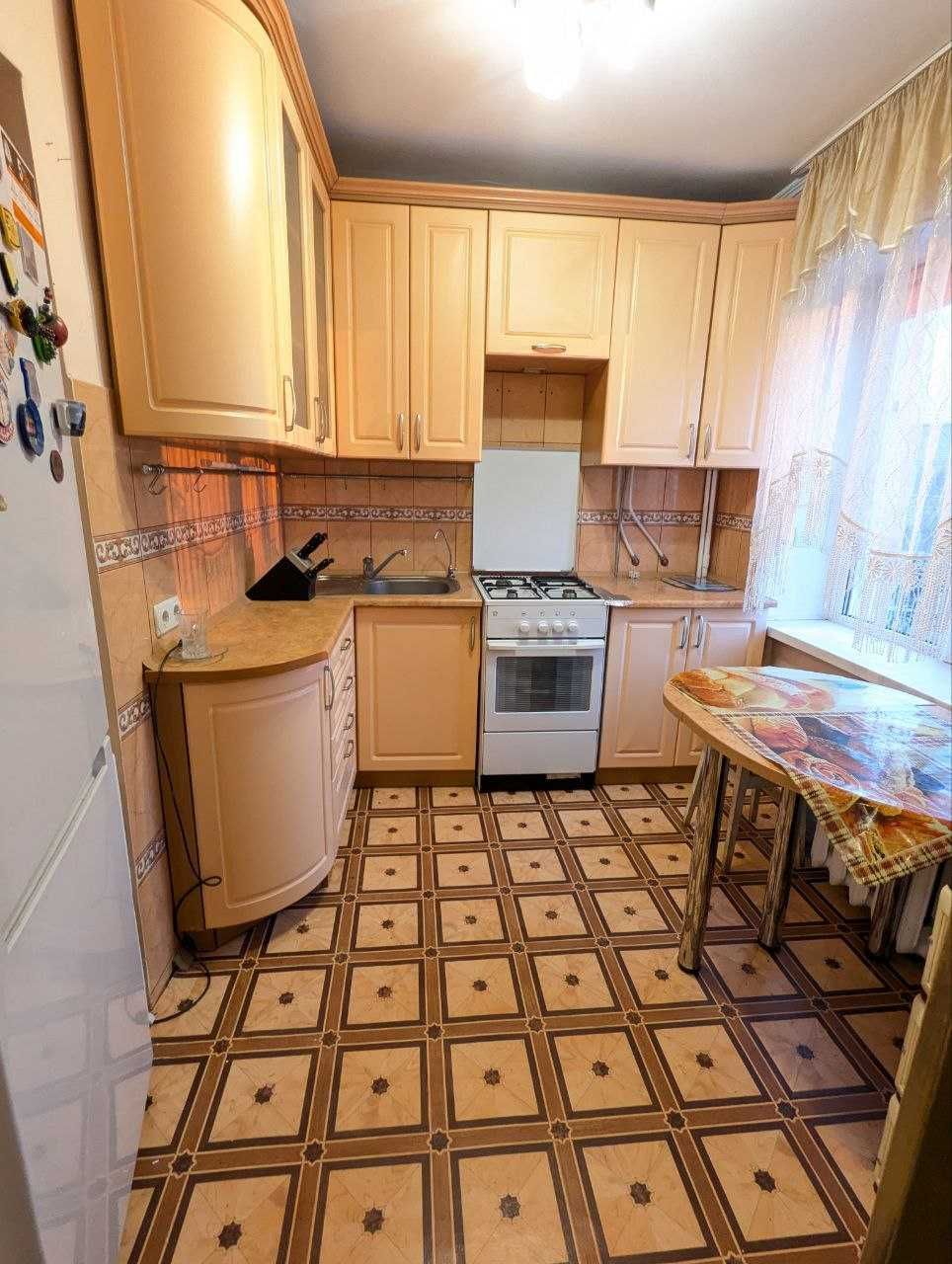 Furnished 5th Floor Apartment with Balcony