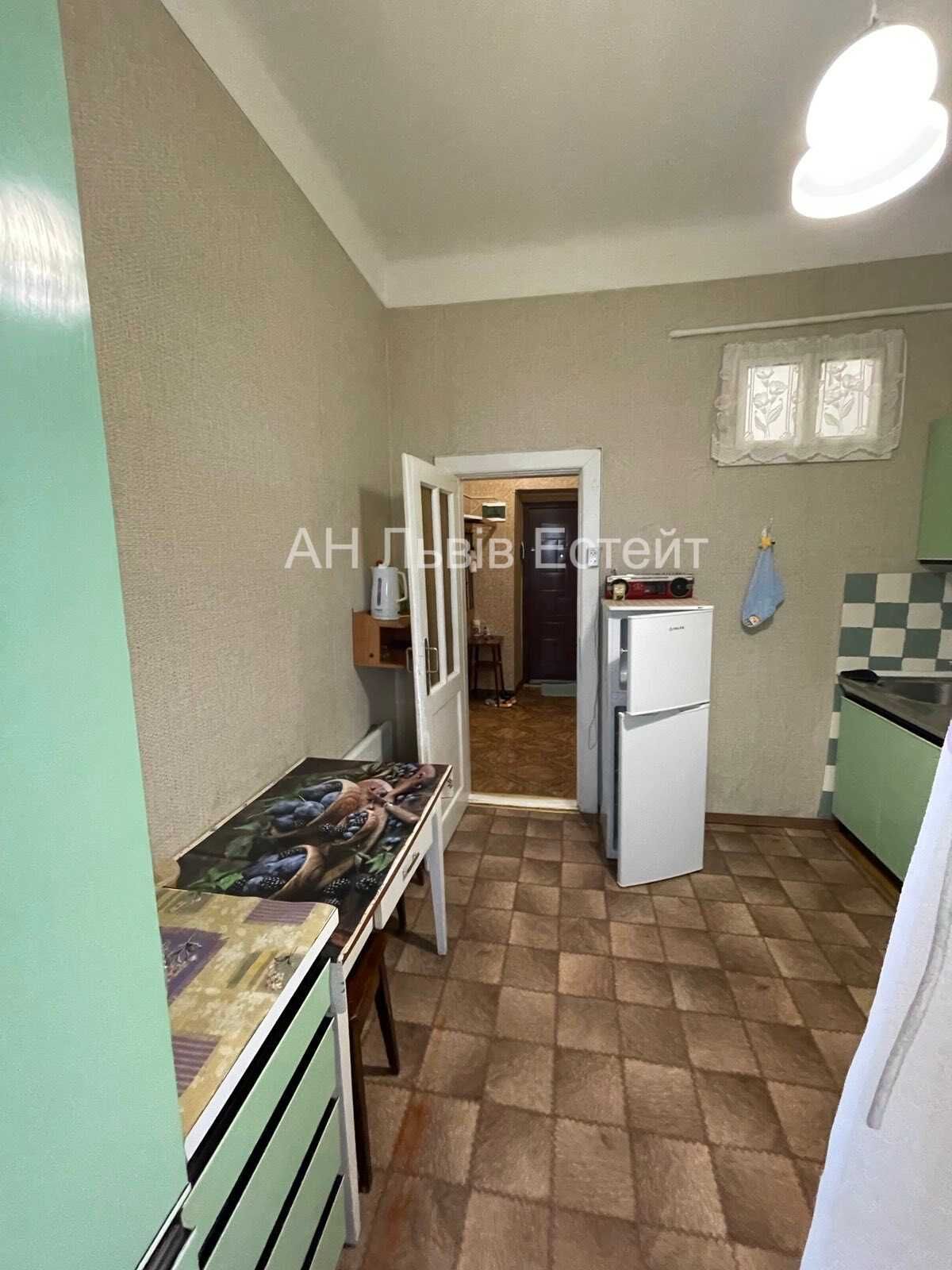 2-Room Apartment near Yanivsky Cemetery, Fully Furnished