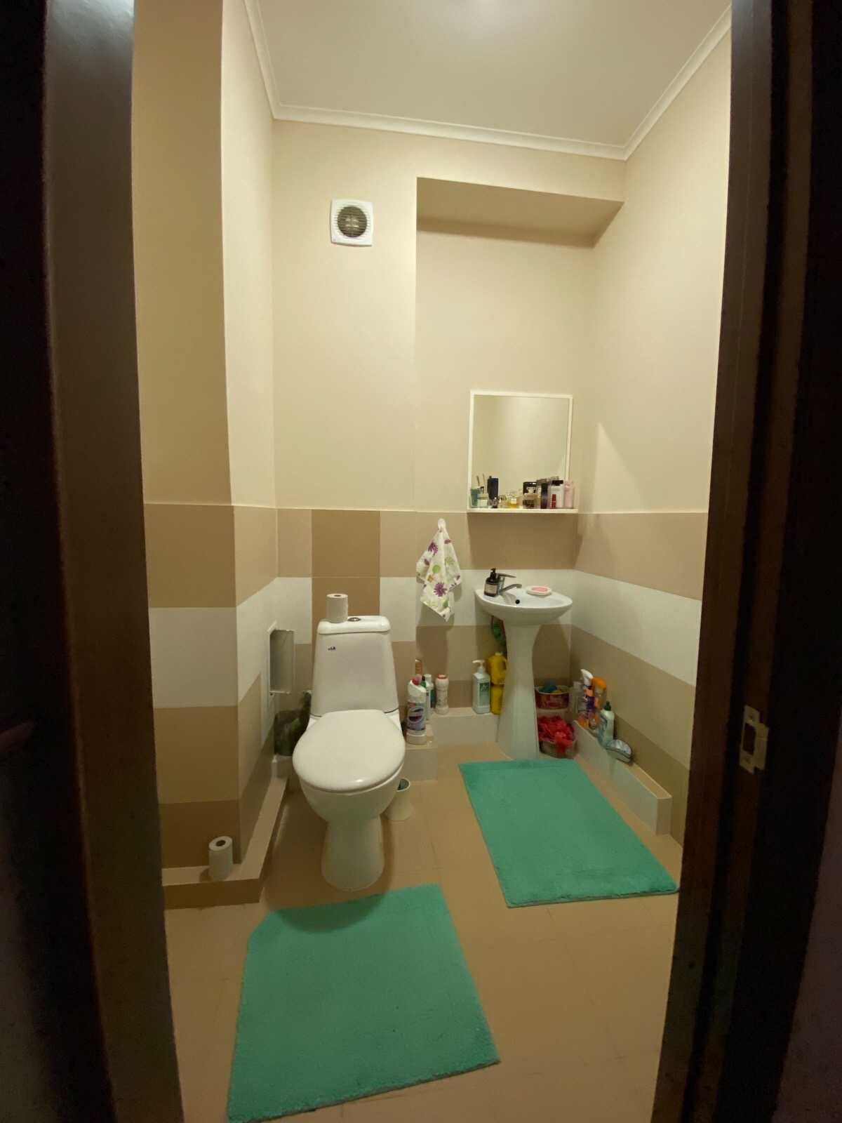 Spacious 2-bedroom apartment near Bozdosh Park with balconies and underground parking