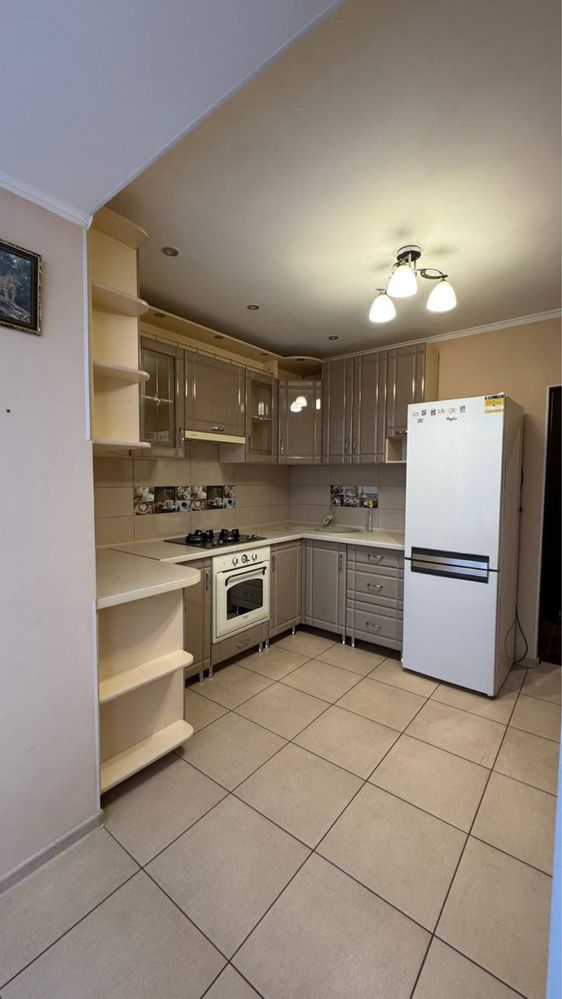 Comfortable Apartment in Central Location, New Building