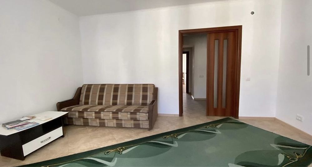 2-Room Apartment in City Center with Separate Rooms