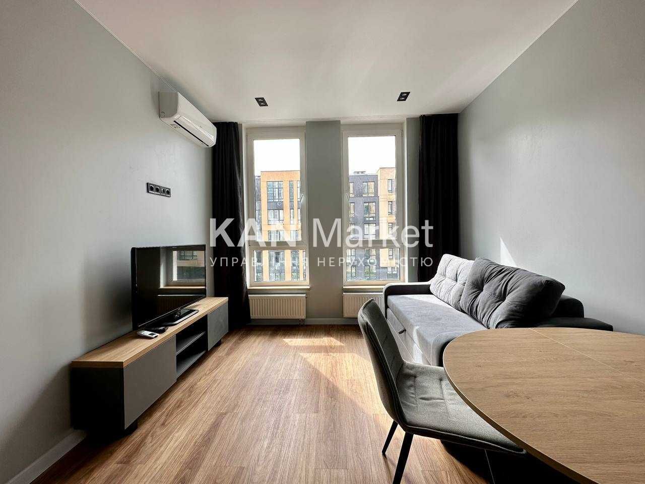 Modern 1-bedroom apartment in Faina Town complex with designer renovation