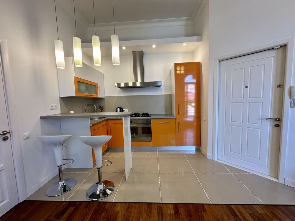Heritage Building Apartment in Kyiv City Center