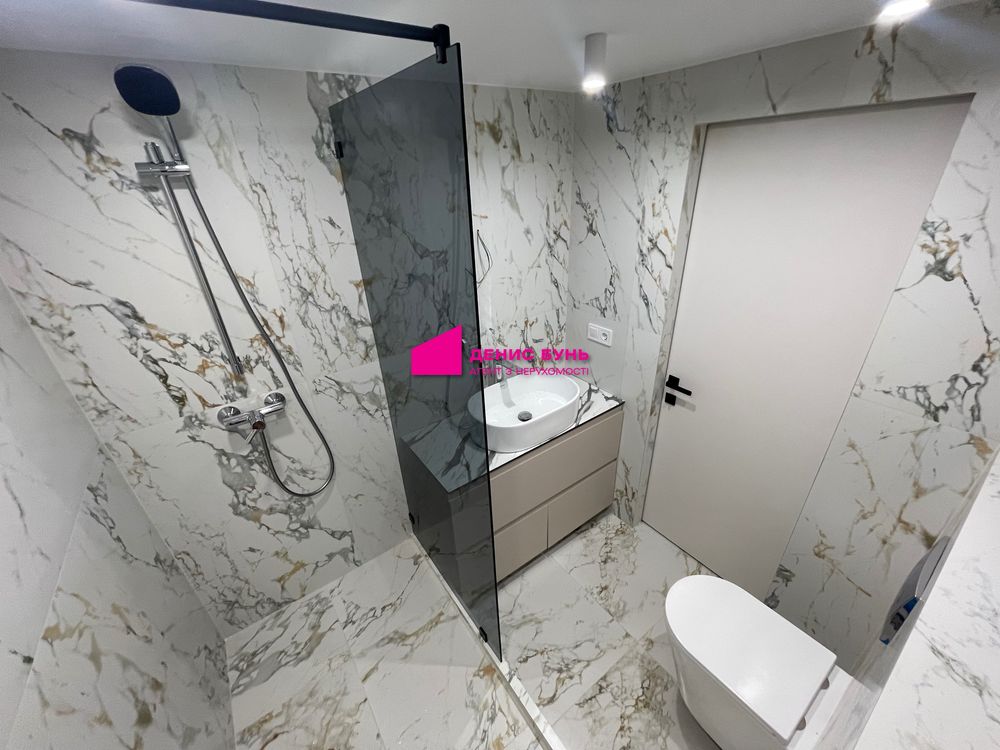 1-Room Studio Apartment with Mezzanine