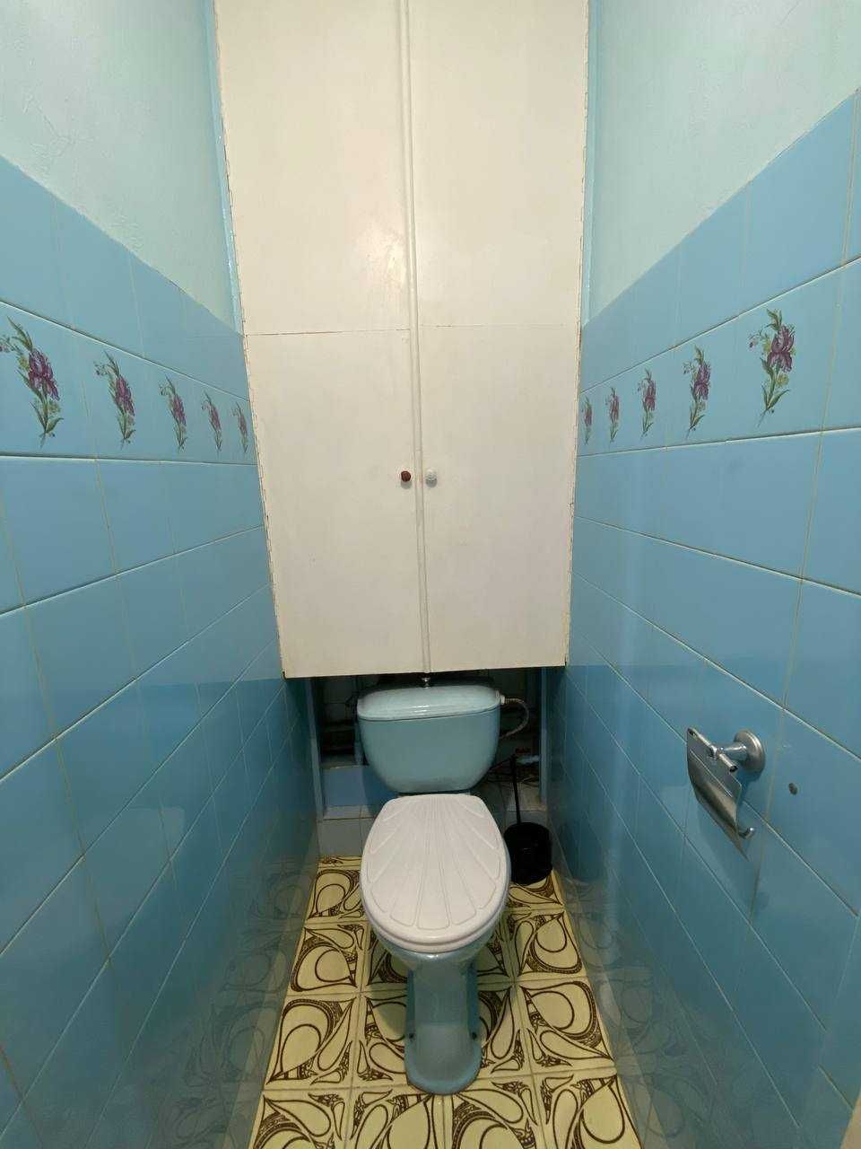 3-Room Apartment in Dniprovskyi District, Kyiv