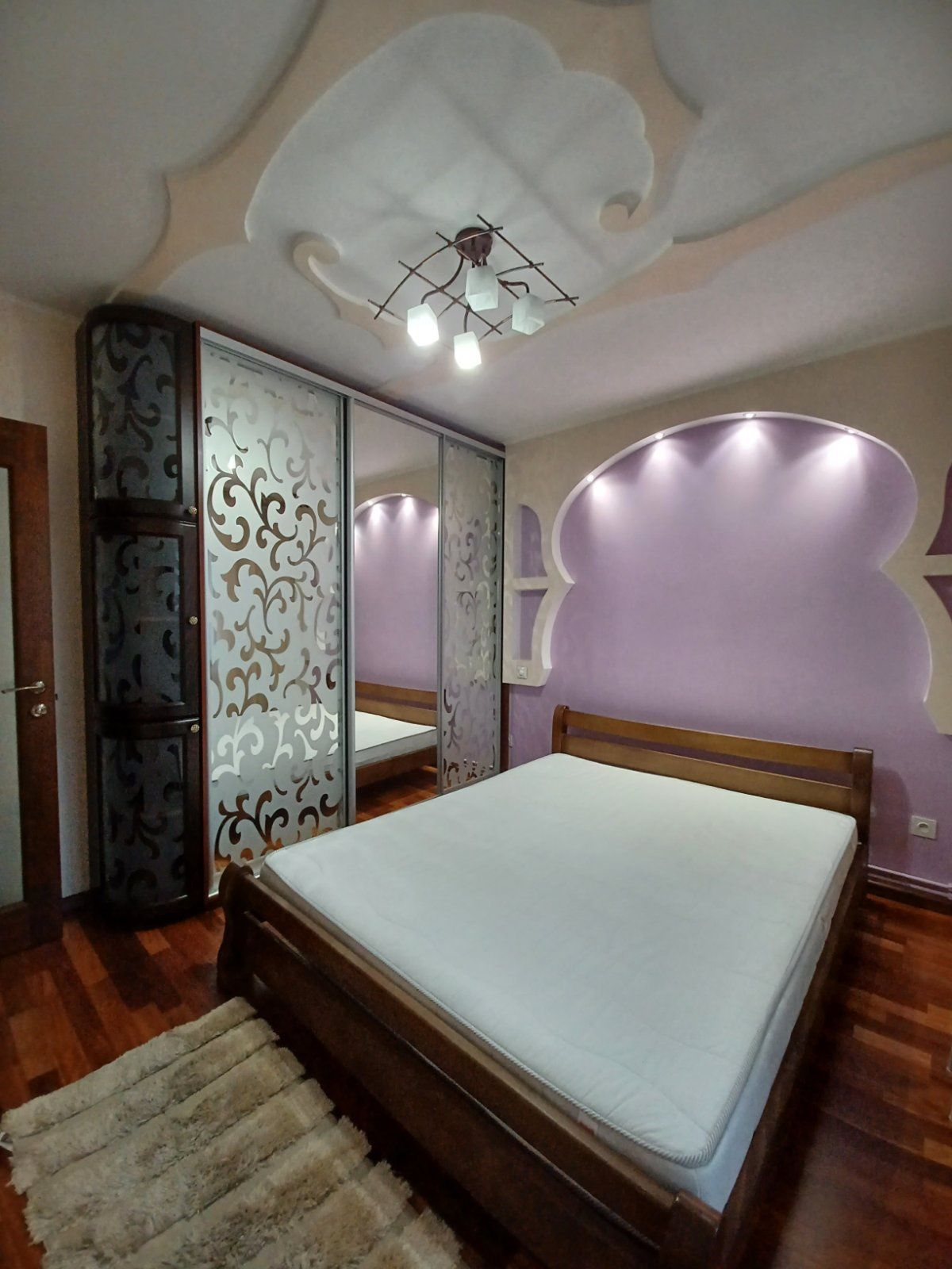 Spacious 3-Bedroom Apartment Near City Center