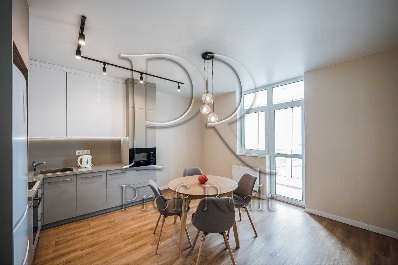 2-Bedroom Apartment in Lebedyny Complex near Kharkivska Metro