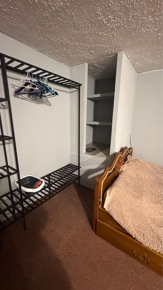 Compact Studio Apartment near Beresteiska Metro