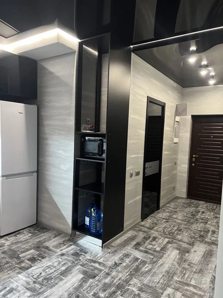 Business-class 1-bedroom apartment near the sea, 10th floor, 48 sq.m.