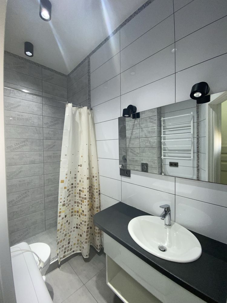 1-Bedroom Apartment with Modern Renovation at 7th Station of Fontana