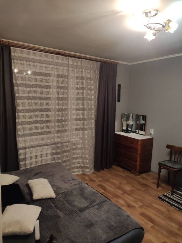 1-Room Apartment on Striyska Street, Fully Furnished, Good Condition