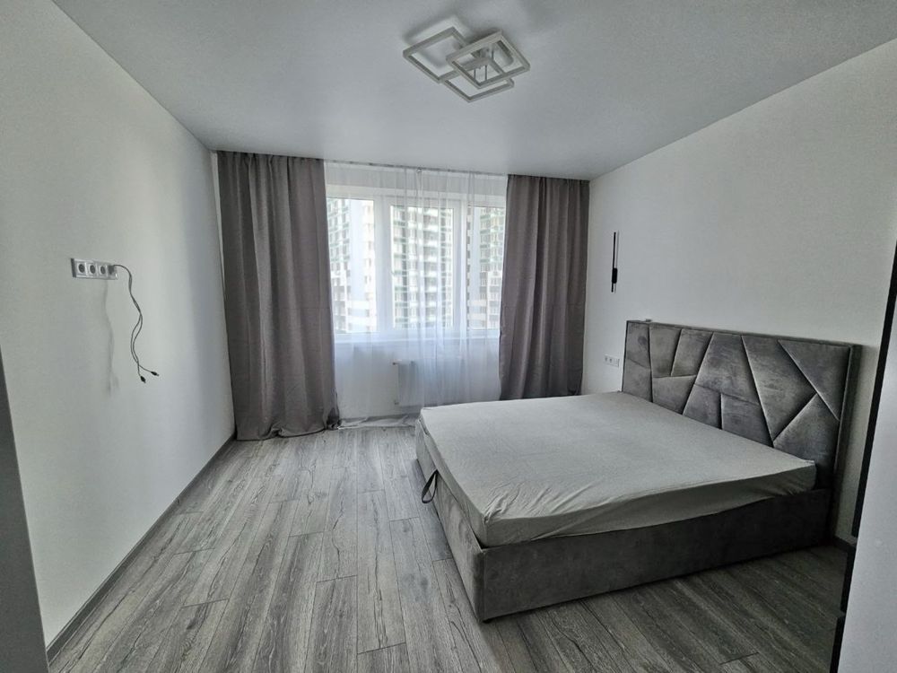 Minimalist Euro-Renovation Studio Apartment with Full Amenities