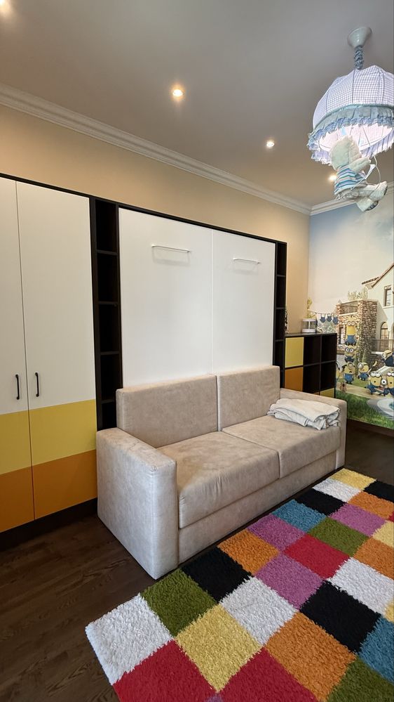 3-Room Apartment on Knyazya Svyatoslava Street, Near Great Britain Complex