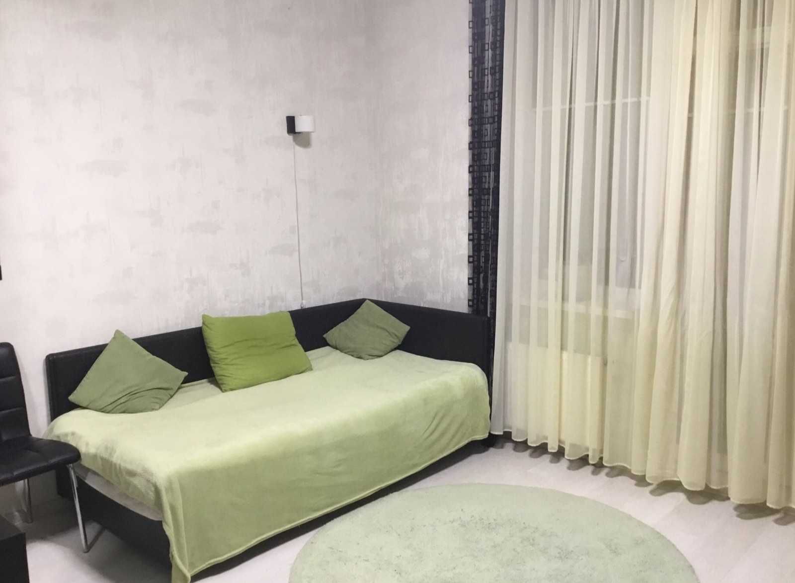 Spacious 2-bedroom apartment near Bozdosh Park with balconies and underground parking