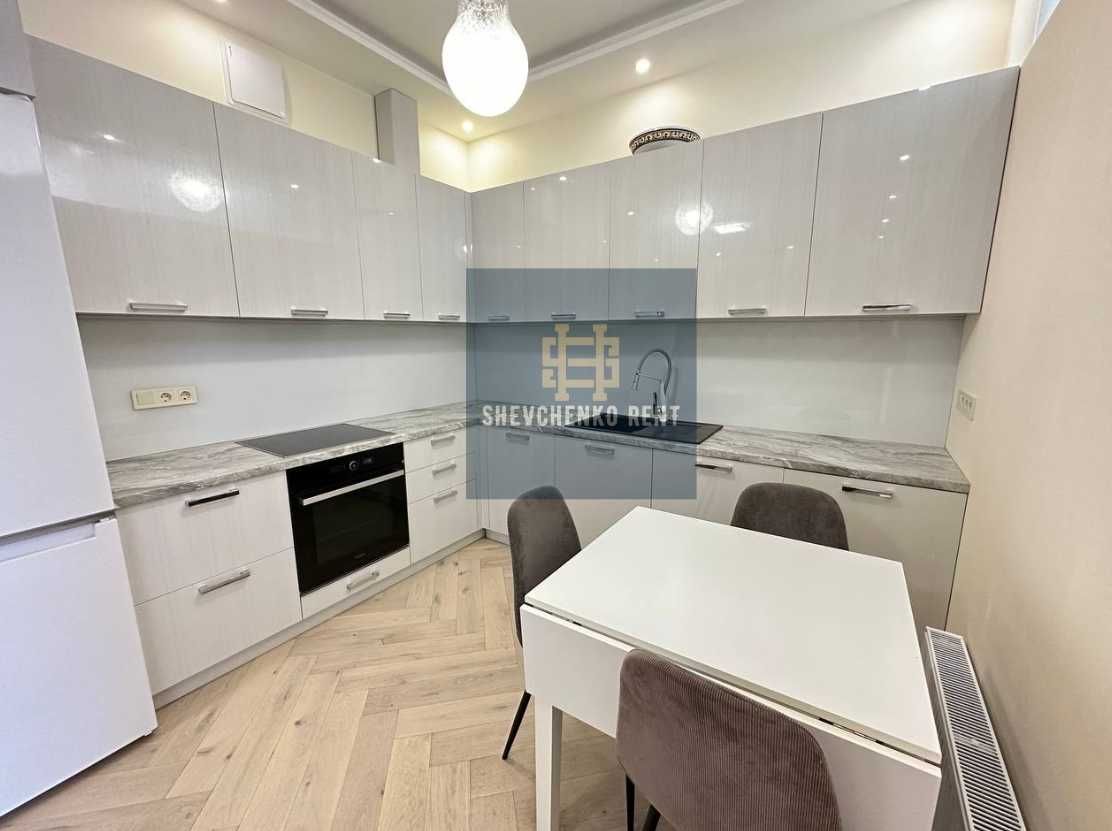 3-Bedroom Apartment in Prestigious Pechersky District