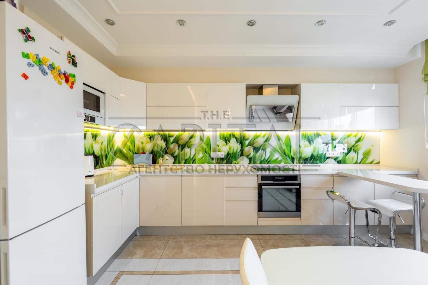 3-bedroom apartment in Venice Complex, Teremki 2, first rental
