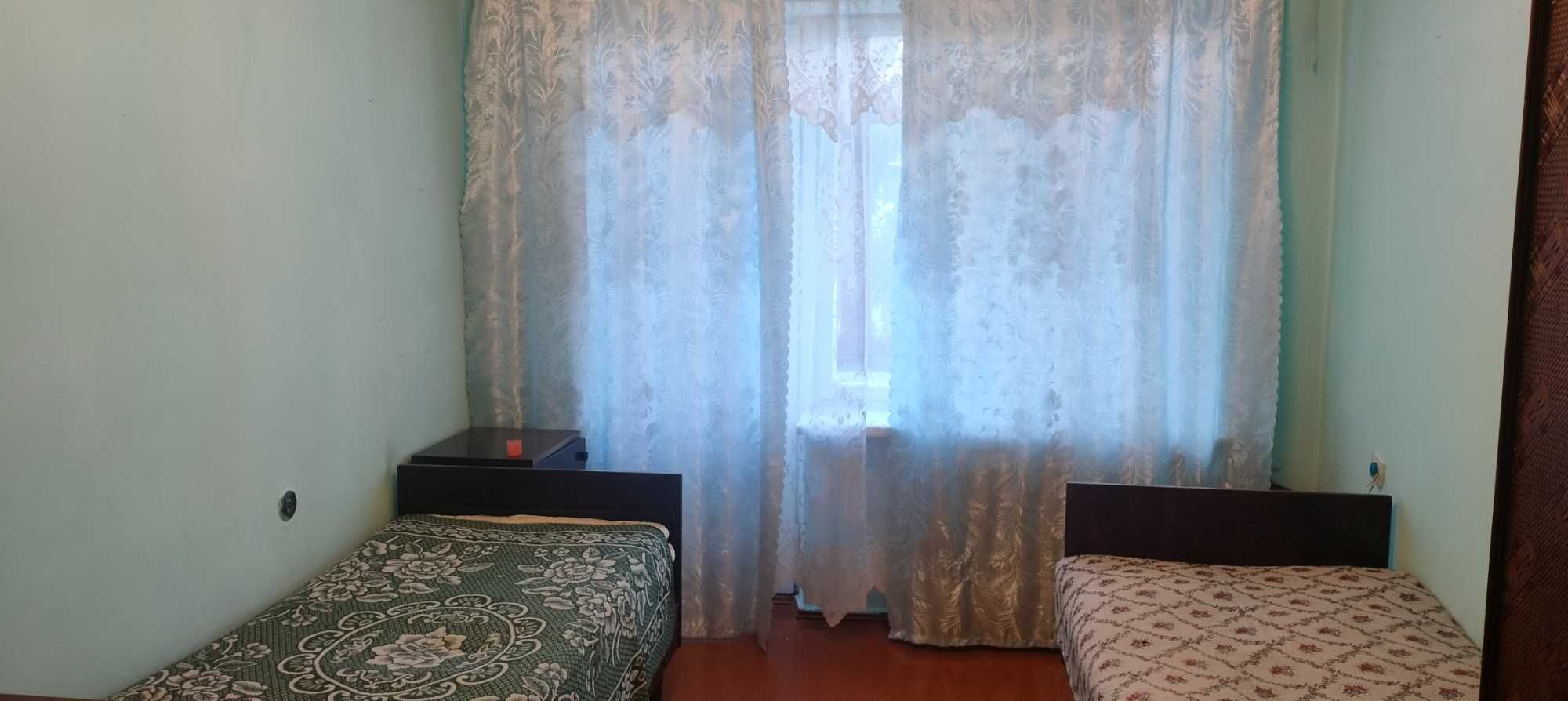 Budget 2-Room Apartment on V. Chervoniya Street, Chaika Area