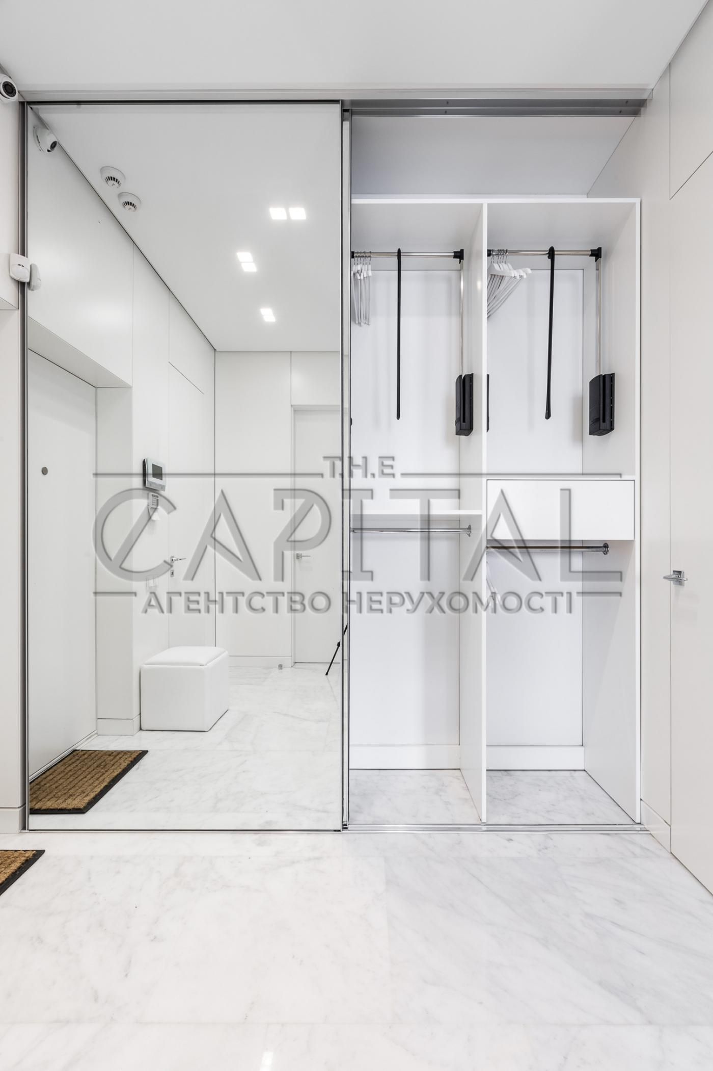 Spacious 3-bedroom apartment in Prestige Hall residential complex