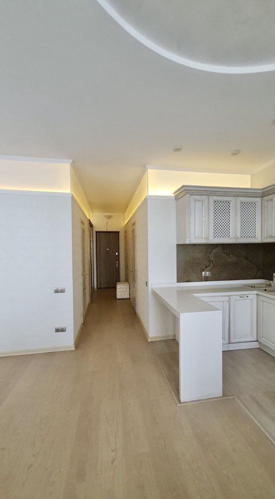 Spacious apartment with good repair, separate bedroom, fully furnished