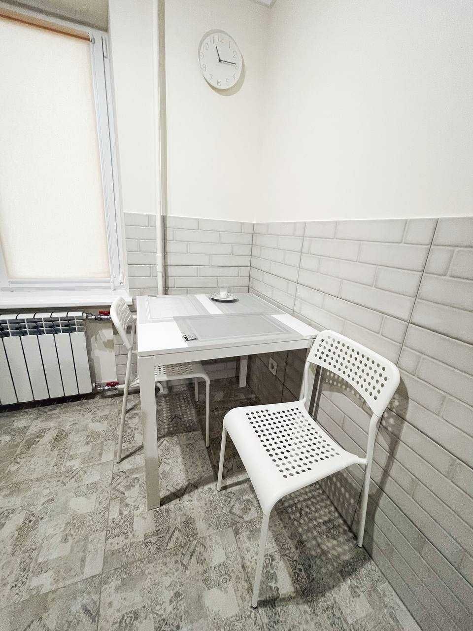 Modern 1-Bedroom Apartment Near Victoria Gardens Mall