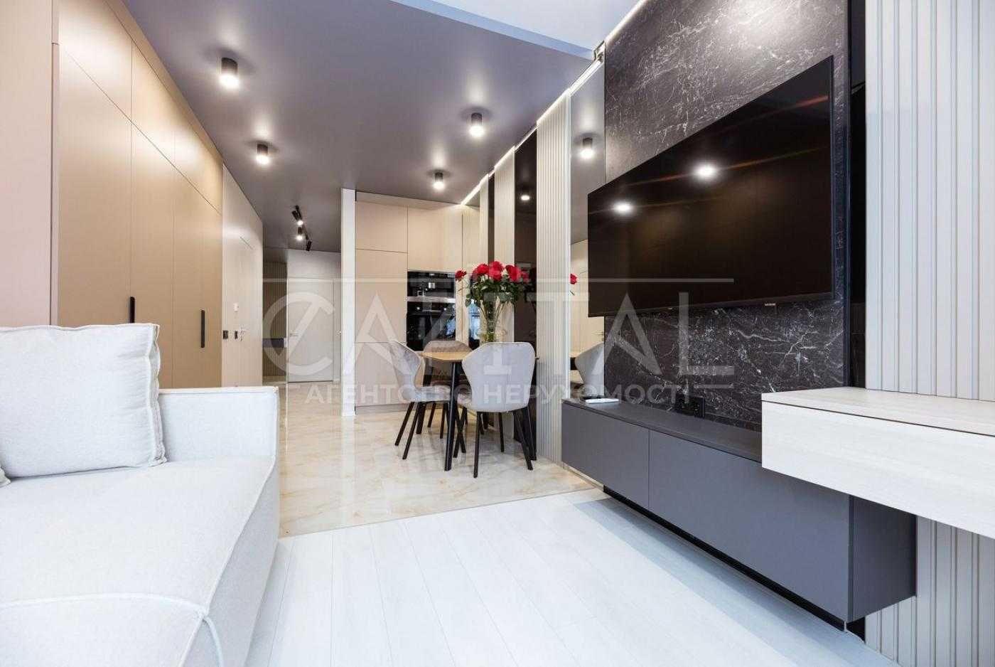 Modern Euro-Style Two-Room Apartment in Faina Town Complex, Shevchenkivskyi District, Kyiv