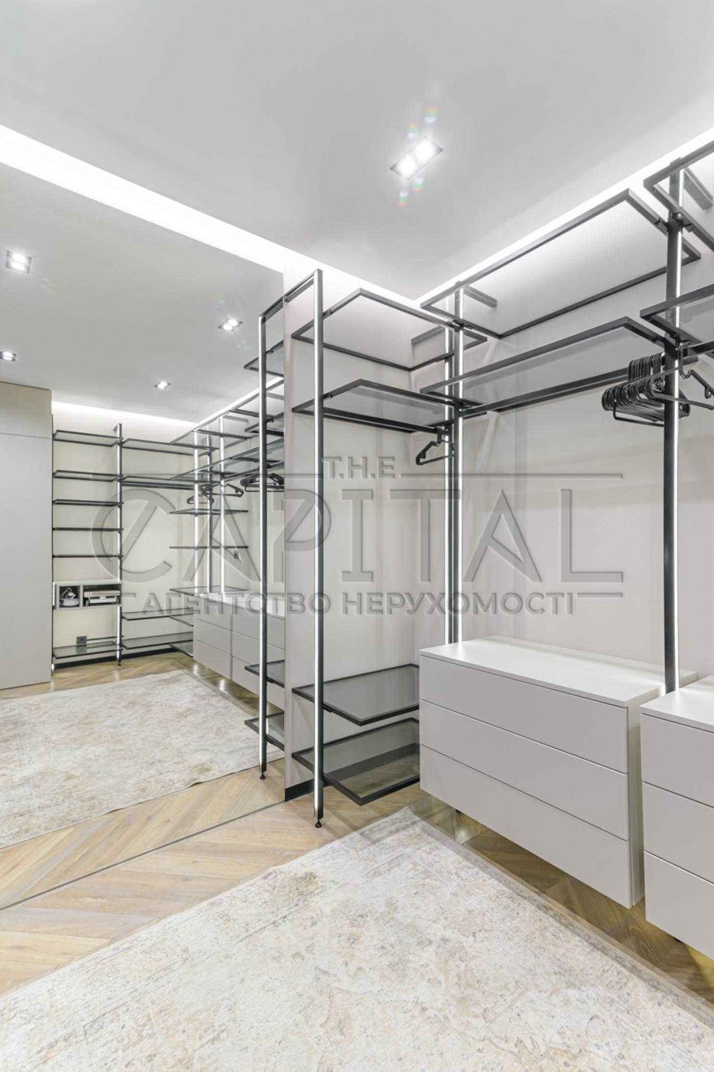 Luxury Designer Apartment in Rybalsky Complex Near Dnipro River