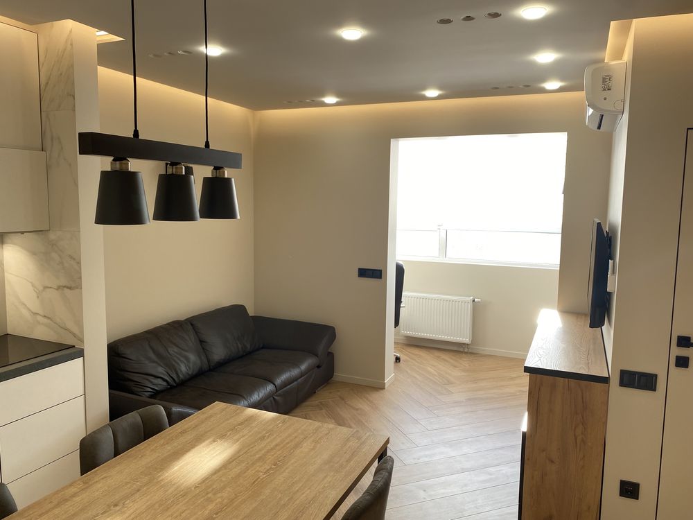 Fully Equipped Modern Apartment with Premium Features