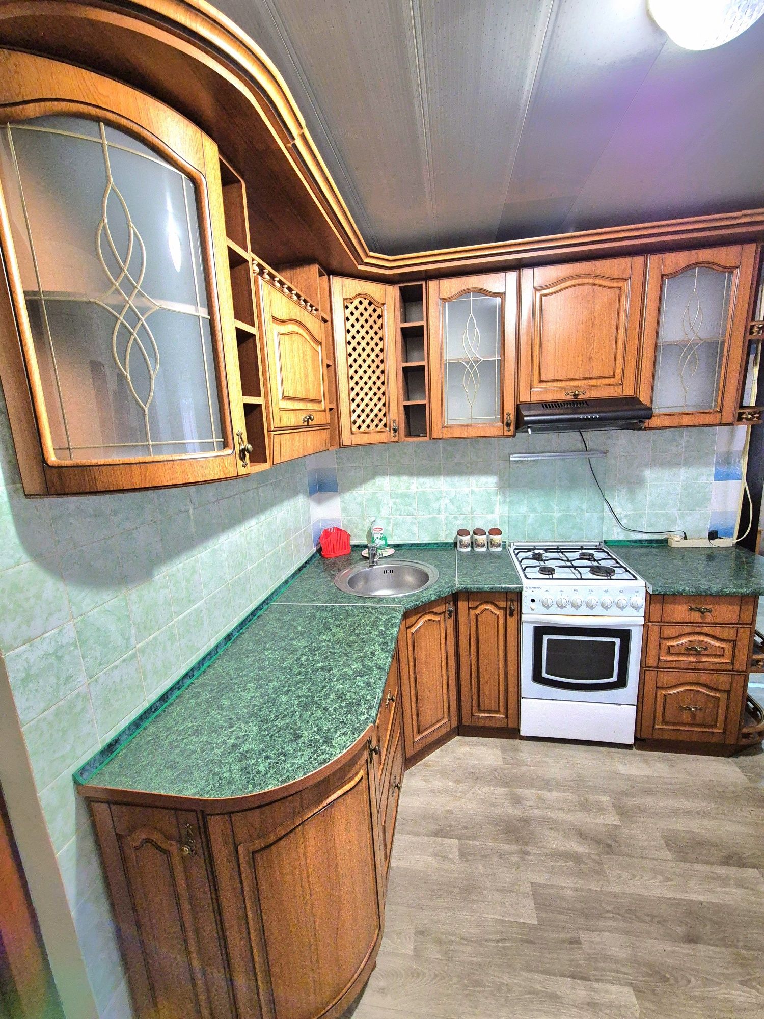 Furnished Apartment with Gas Heating and Parking