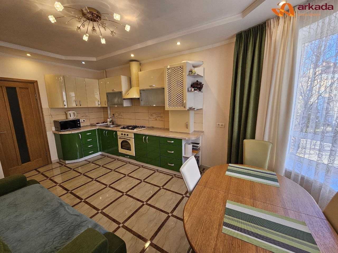 2-Room Apartment in Kalynova Sloboda, Close to Amenities