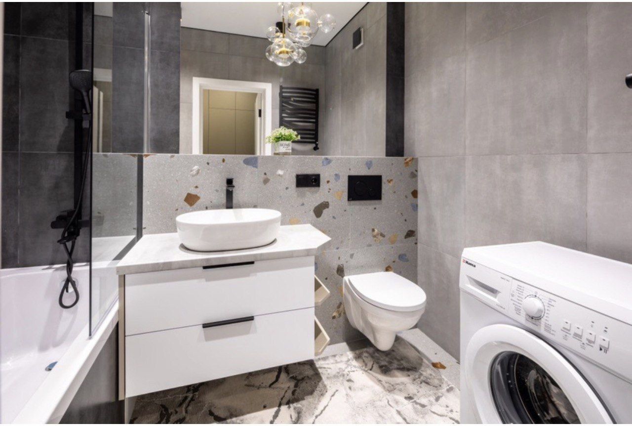 Spacious Modern Apartment in Parus City Complex