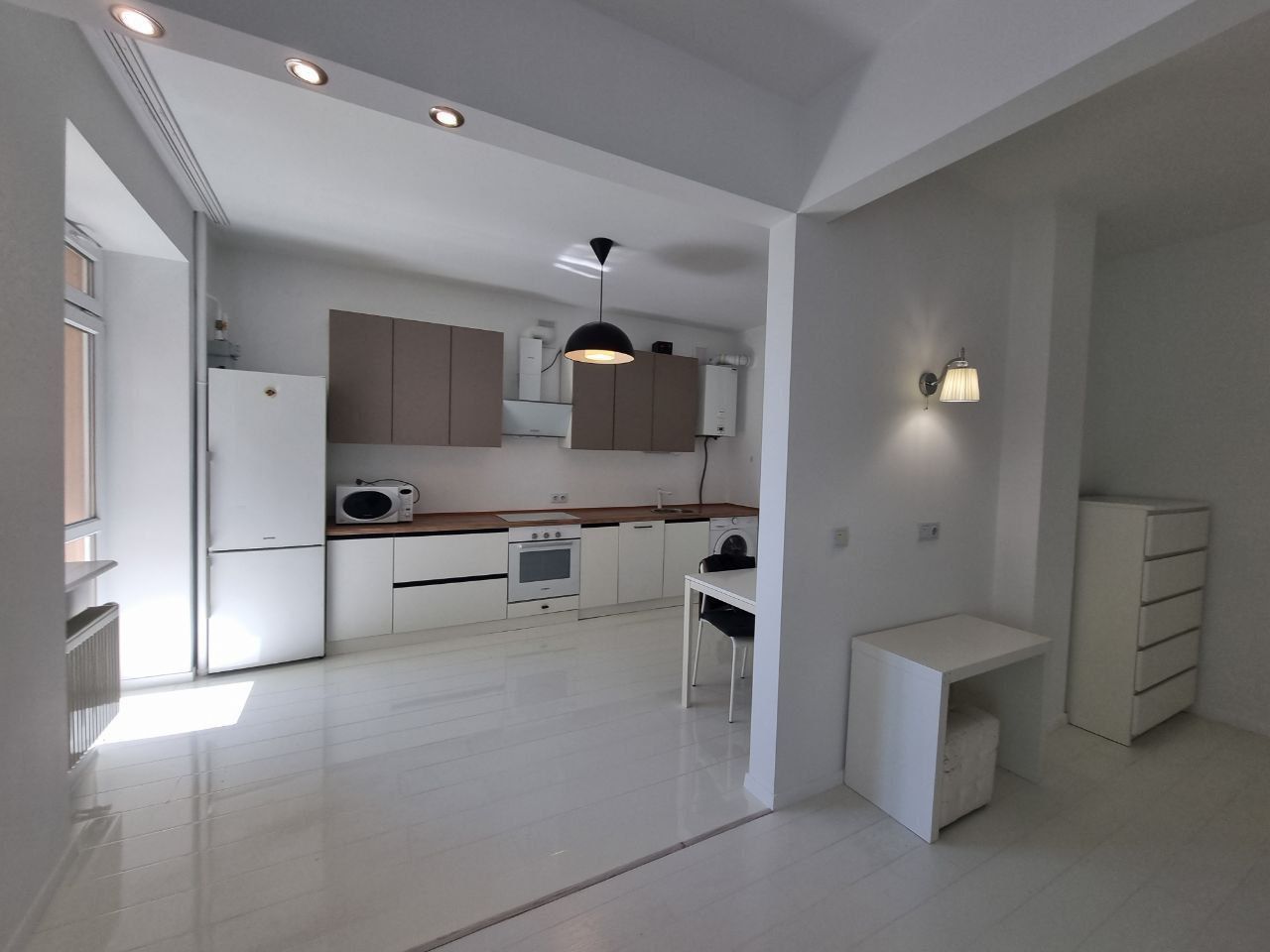 Studio Apartment near Auchan with Gas Heating and Floor Warming