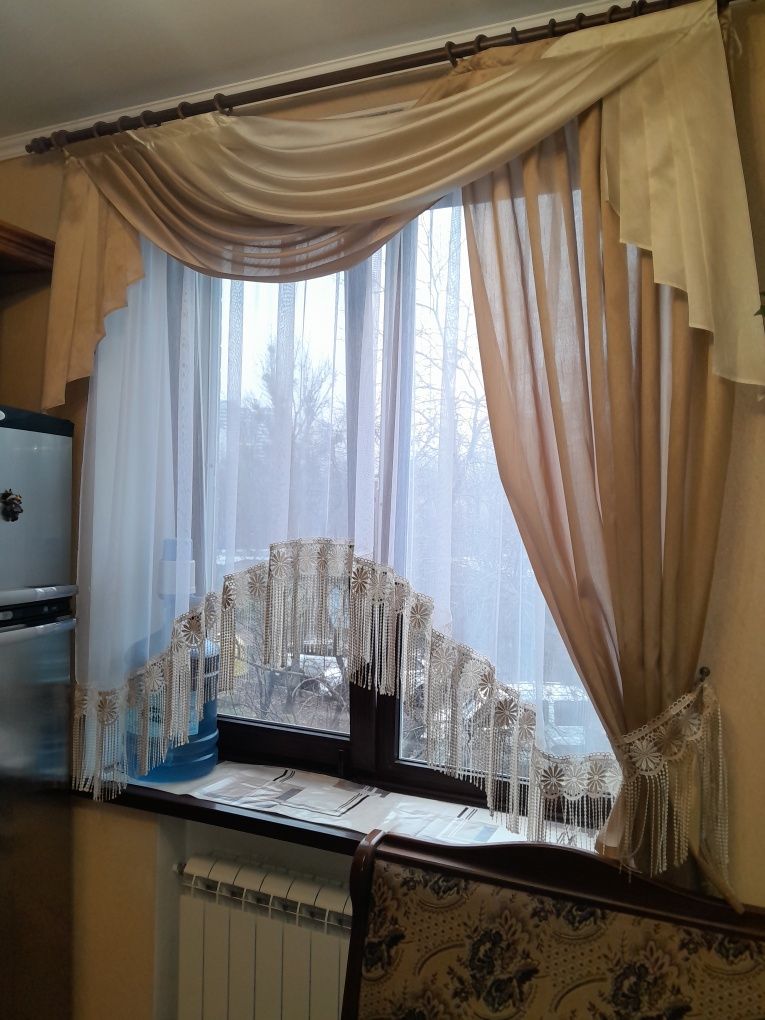 3-Room Apartment on Ilienko Street near Lukyanivka Metro