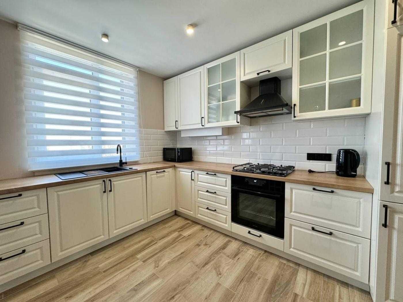 Two-Room Apartment in New Building with Designer Renovation