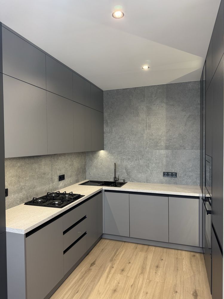 Modern Two-Bedroom Apartment with Terrace in Architectural Award-Winning Complex