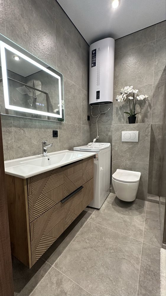 Modern Designer Studio Apartment in City Center