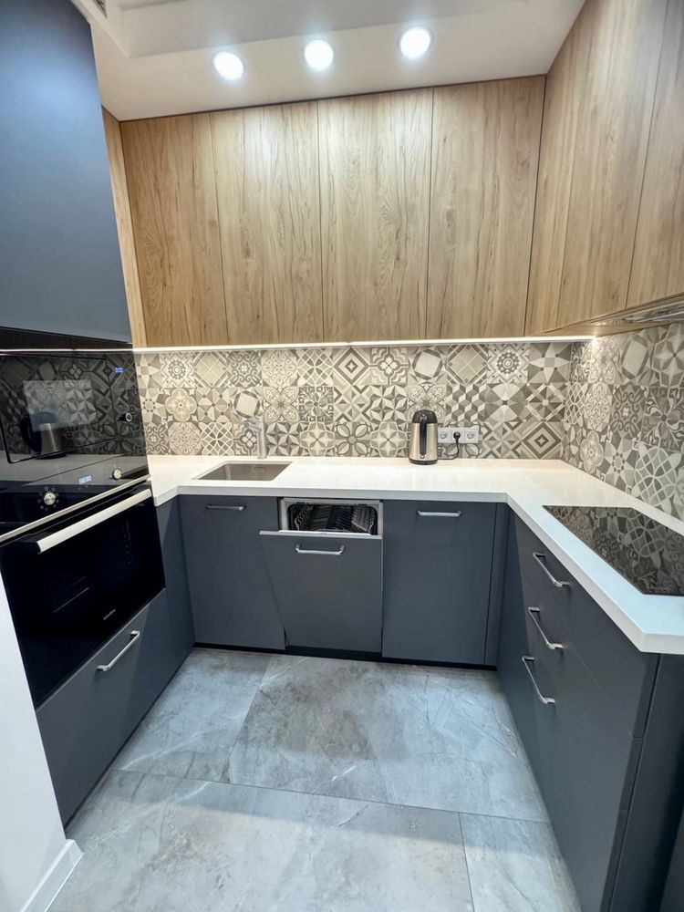 3-Room Apartment in River Park Complex with Modern Design