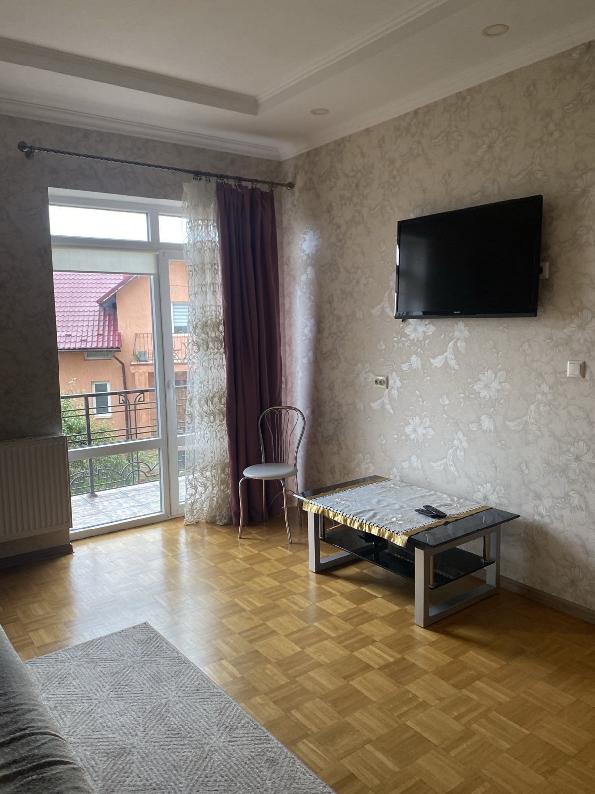 1-bedroom apartment on Dovzhenka street, 2nd floor, with elevator