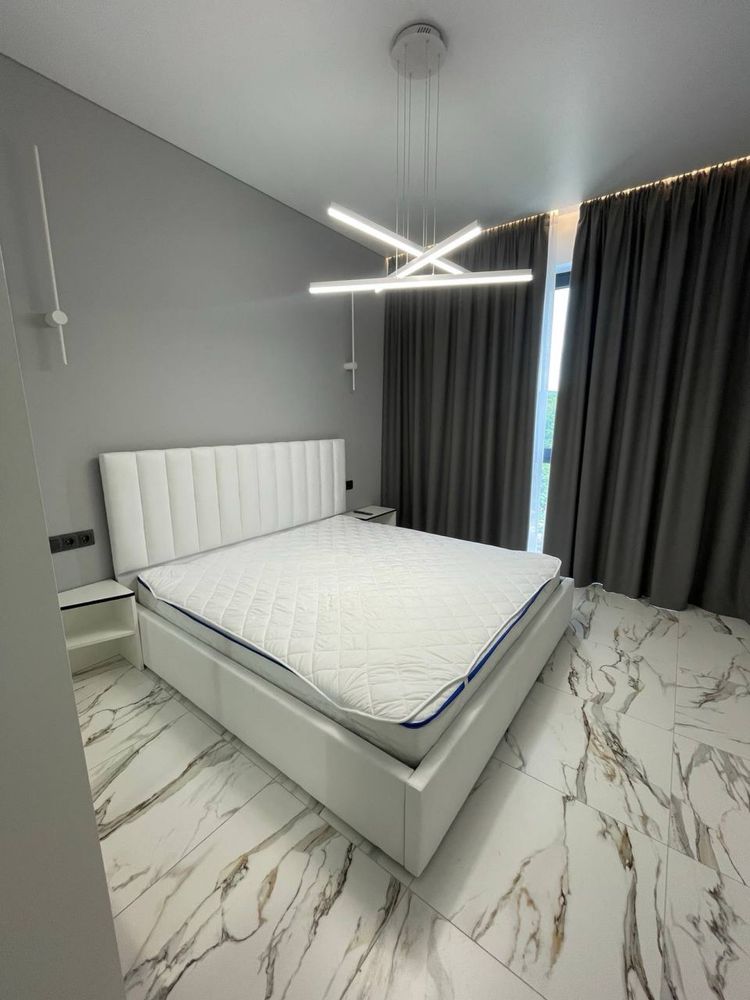 Modern Designer Apartment in Sherwood Club Residence