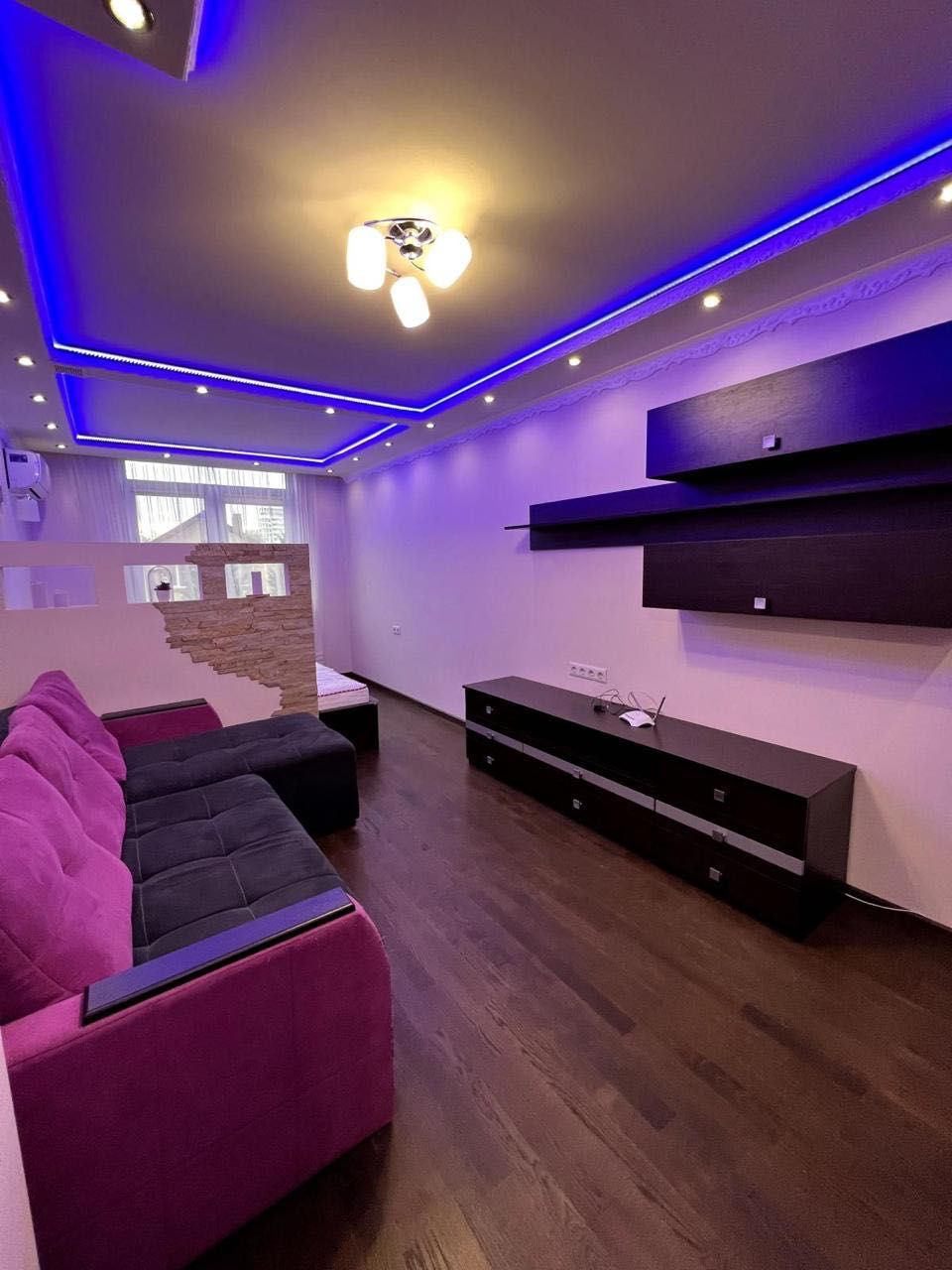 One-bedroom apartment on Striyska Street