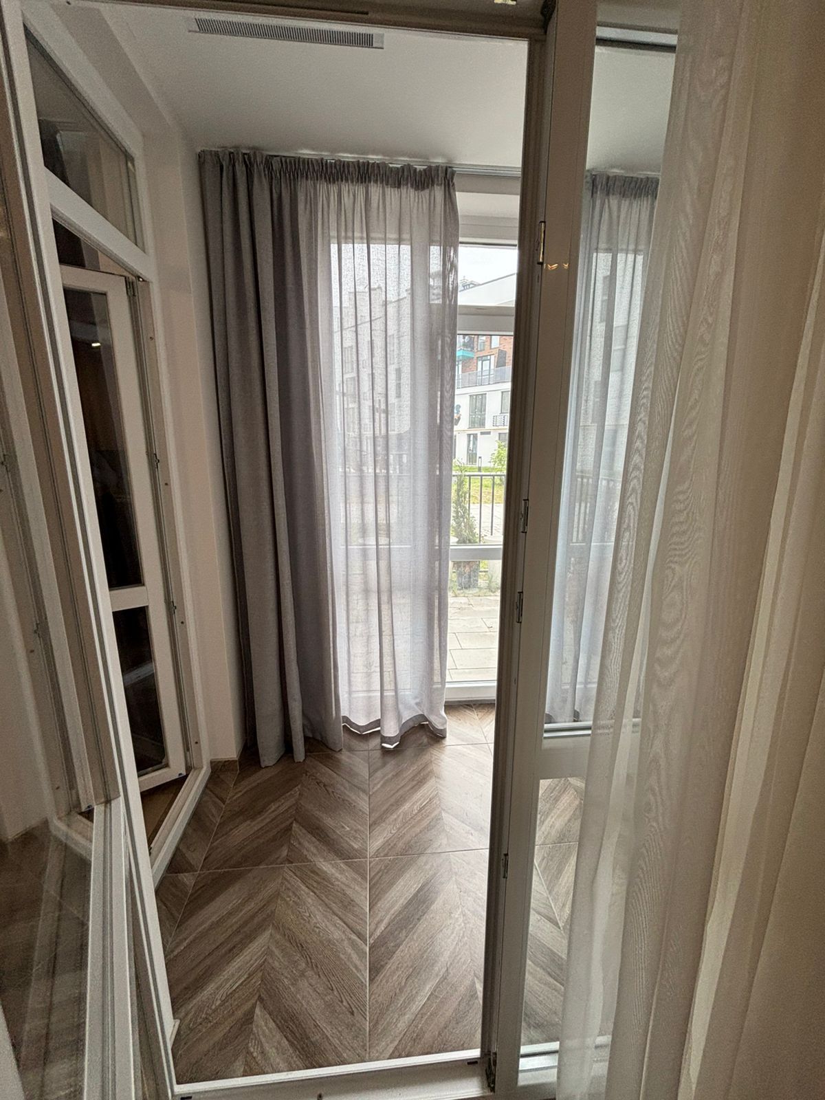 2-Room Apartment with Modern Design on Maloholoskivska Street