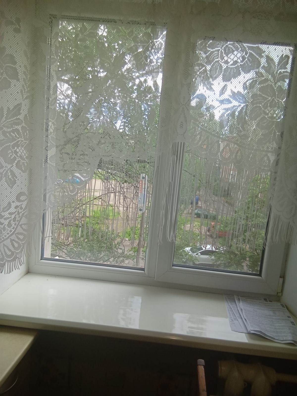 2-Room Apartment with Separate Rooms, Gas Column, Balcony, and Furniture