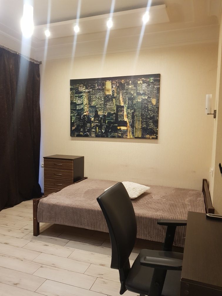 Modern 2-Bedroom Apartment Near Nauchnaya Metro