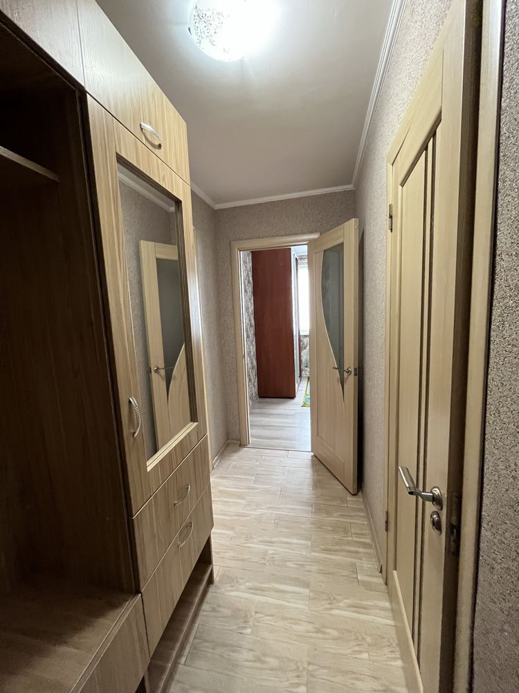 Modern 2-Bedroom Apartment with New Renovation in Center