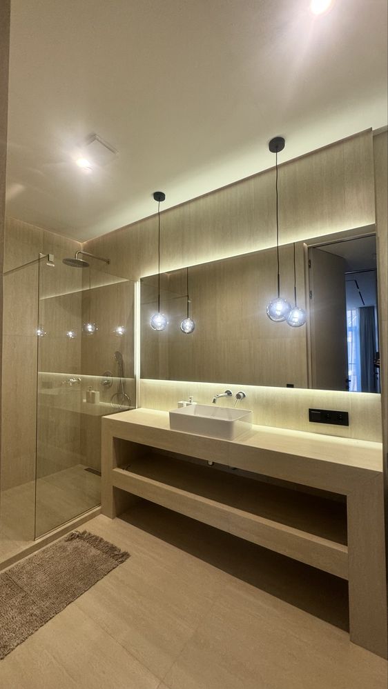 Modern Two-Bedroom Apartment in Premium Crystal Complex
