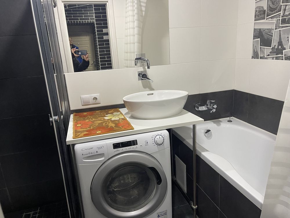 One-bedroom apartment in Yevrомisto residential complex, clean and bright