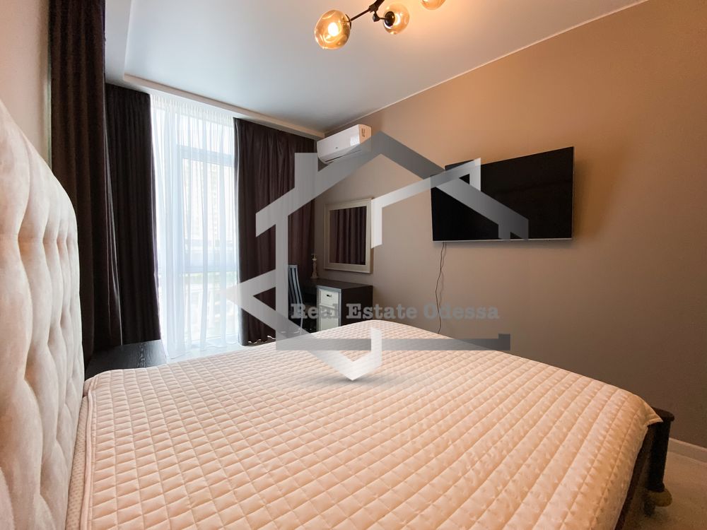 Stylish 1-Bedroom Apartment near Arcadia Beach, Odessa